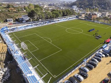 Stadiumi Vora